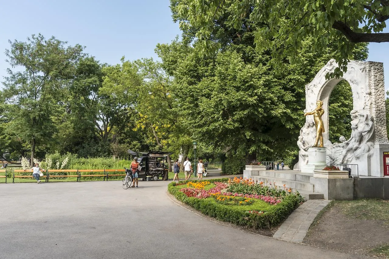 Belvedere Suite Vienna 0*,