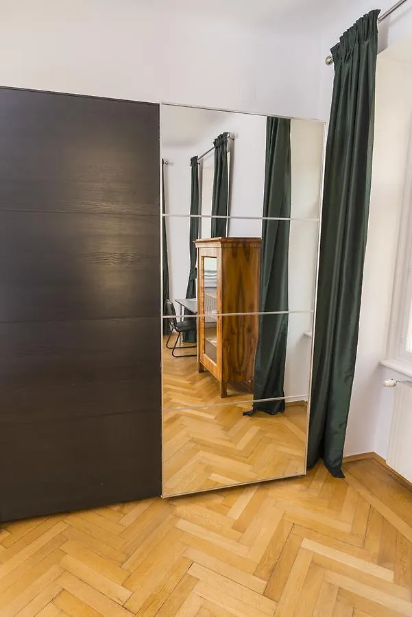 Belvedere Suite Vienna 0*,
