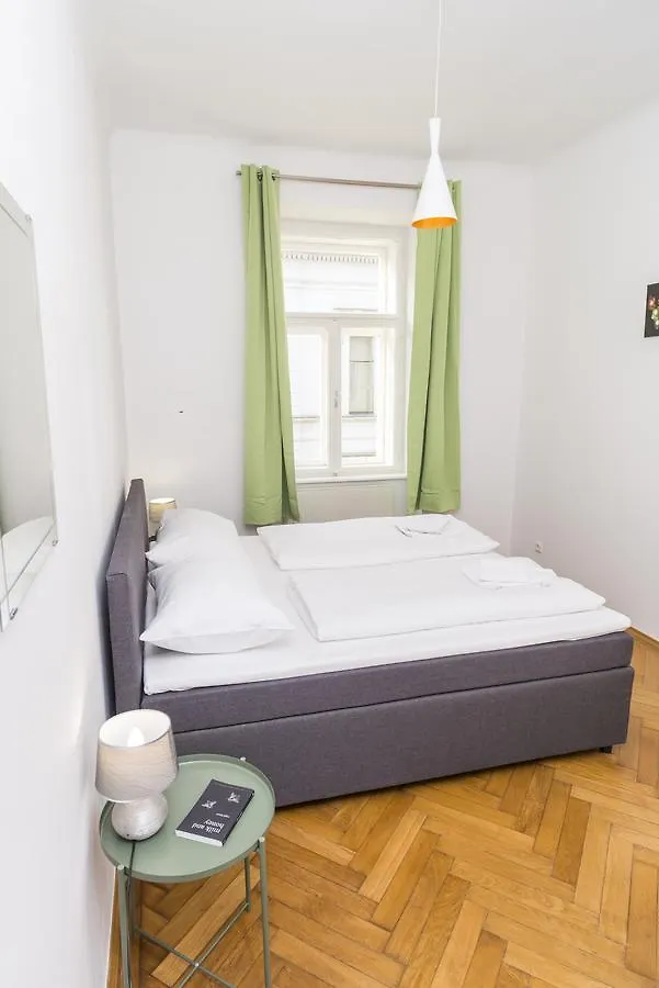 Belvedere Suite Vienna 0*,  Austria